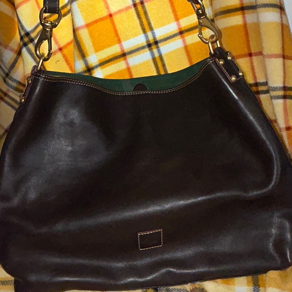 Dooney & Bourke extra large Courtney sac